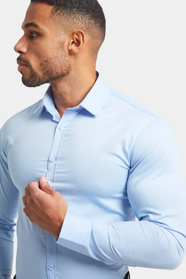 Athletic Fit Dress Shirt in Light Blue