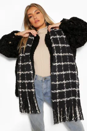 Chunky Check Fringe Scarf