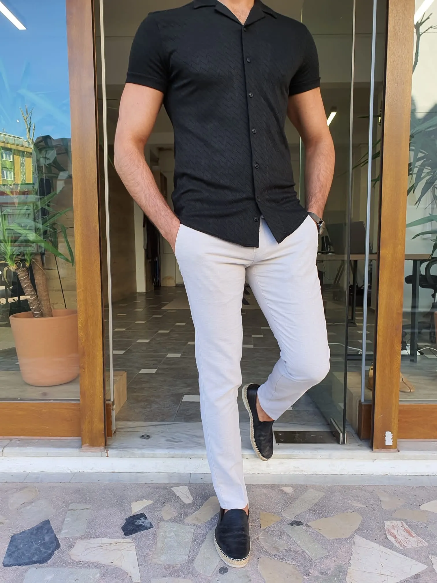 Mantova Black Slim Fit Short Sleeve Shirt