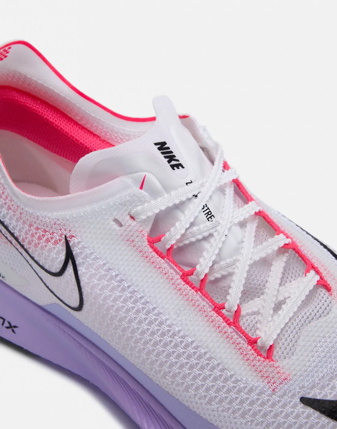 Nike Mens ZoomX Streakfly